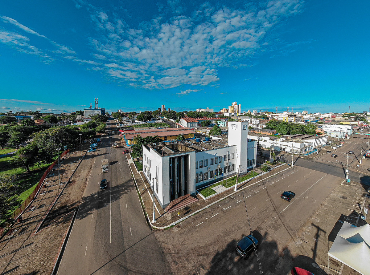  Prefeitura de Porto Velho passa a operar com o tamanho da máquina pública reduzida