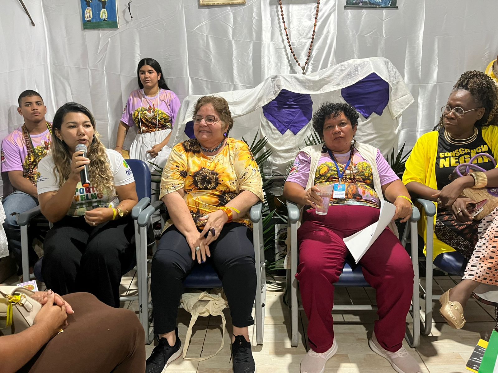 Ação reuniu mulheres e homens em uma roda de conversa voltada ao fortalecimento coletivo