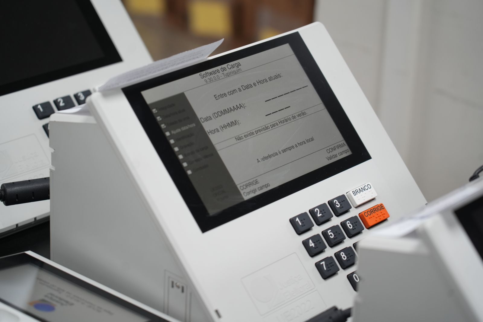 Tribunal Regional Eleitoral preparou e disponibilizou um total de 94 urnas