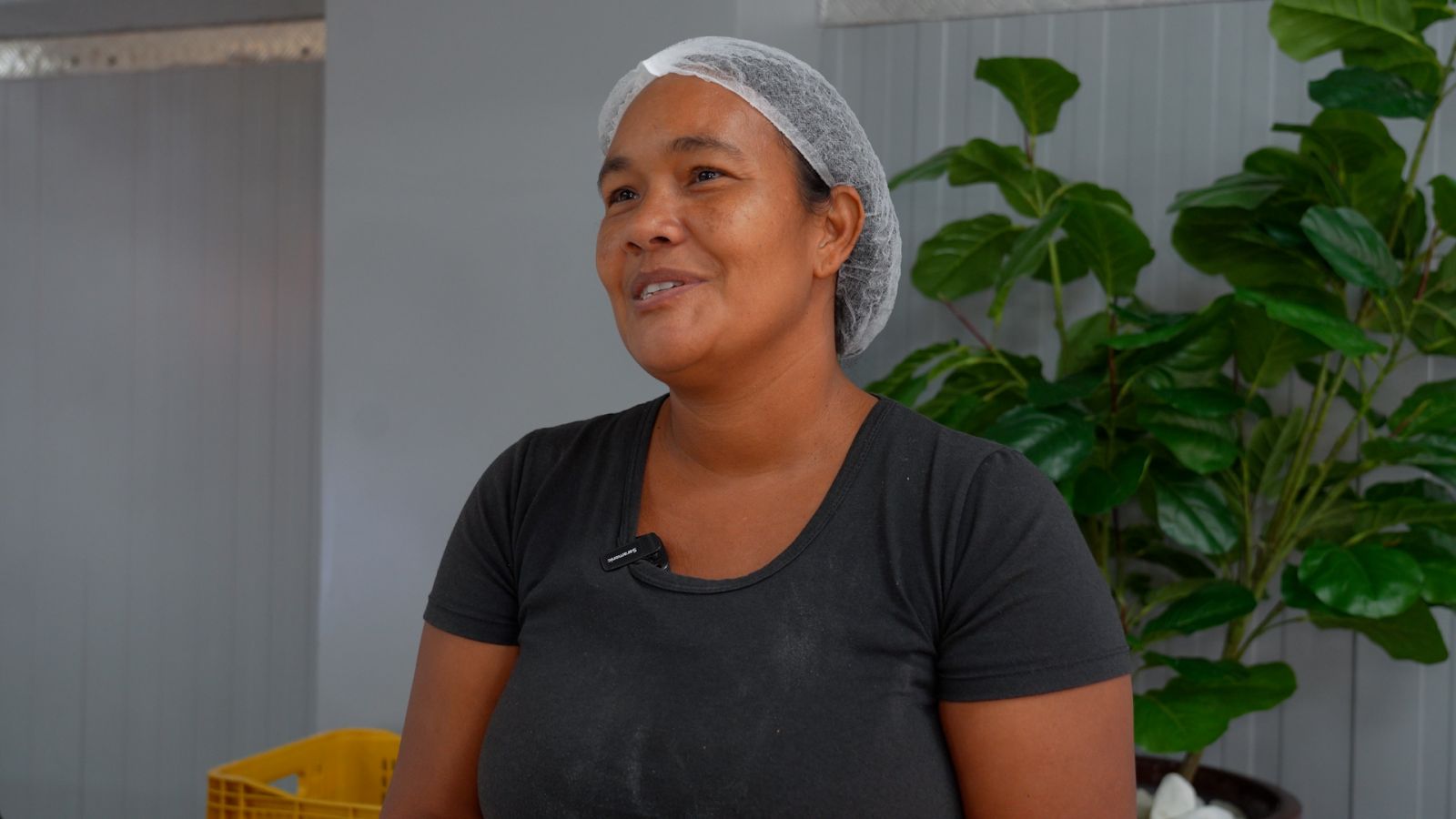 Patrícia Almeida atua na agricultura familiar e encontrou na feira uma oportunidade de comercializar sua produção