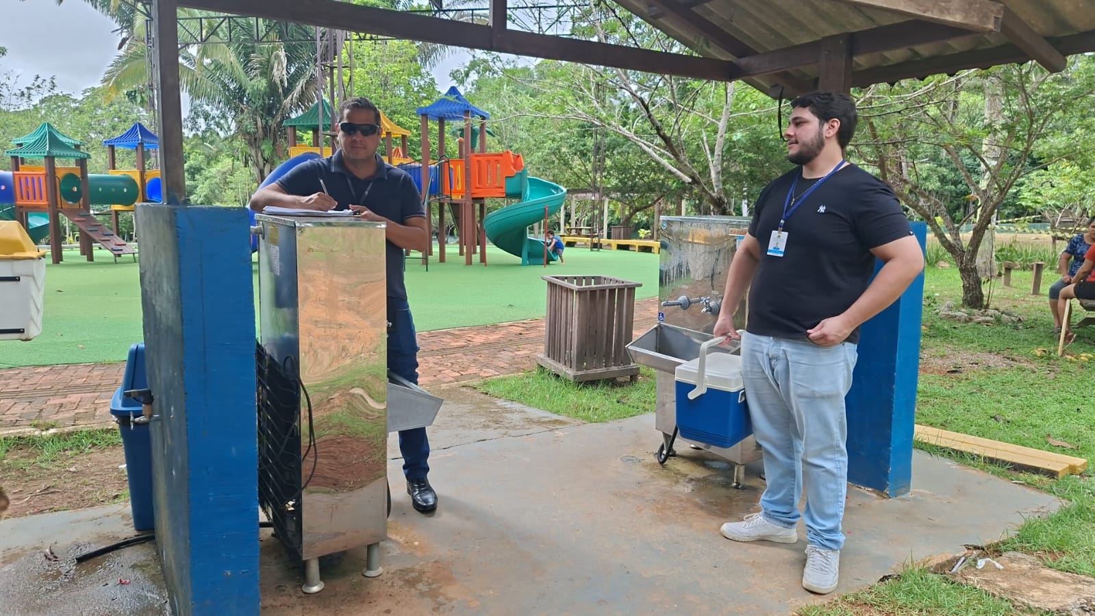  aÁlise permitirá verificar se a água atende aos padrões de qualidade exigidos