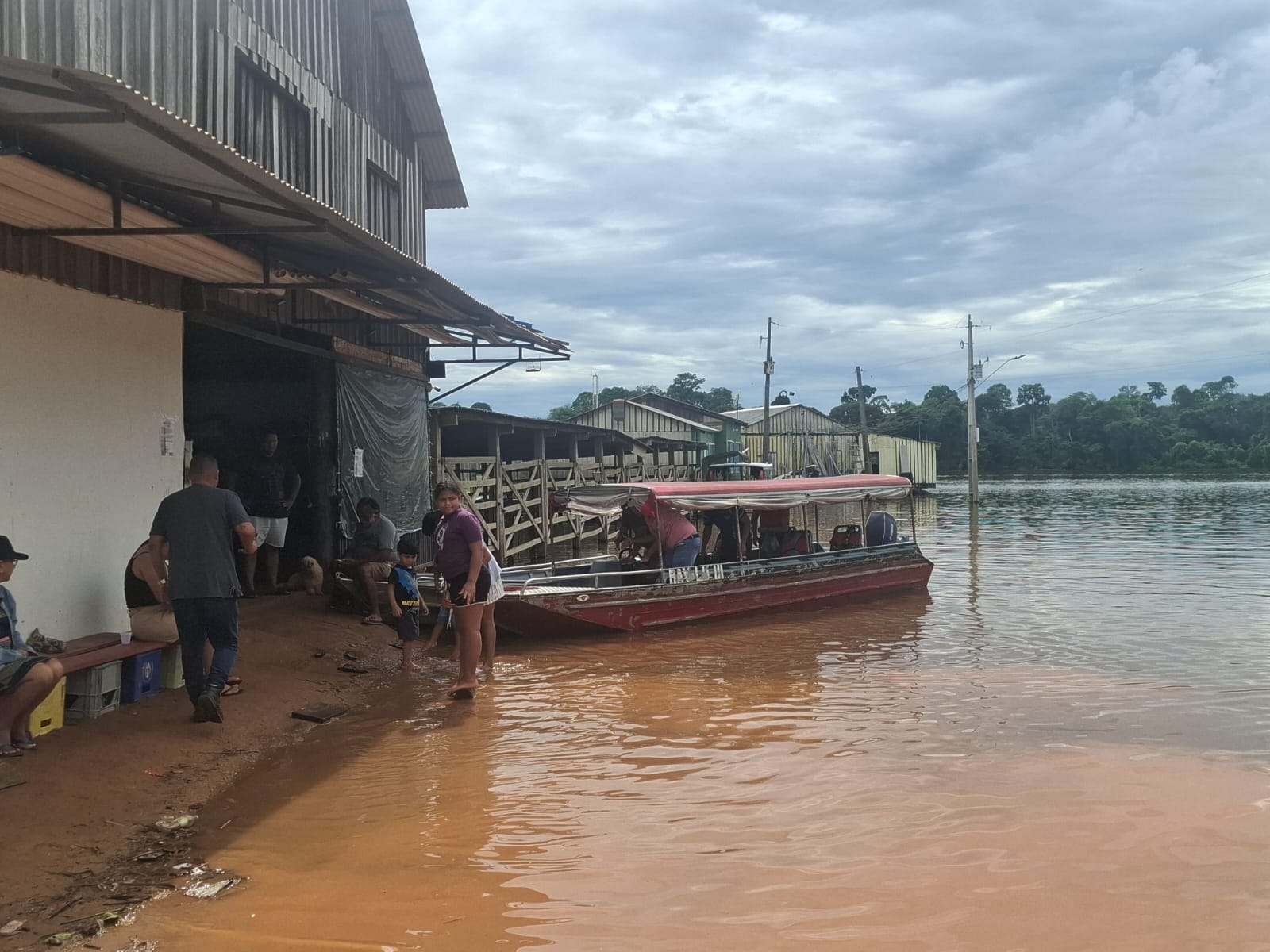 Com a medida, fica autorizada a mobilização de todos os órgãos municipais para atuarem sob a SMPDC nas ações de resposta ao desastre